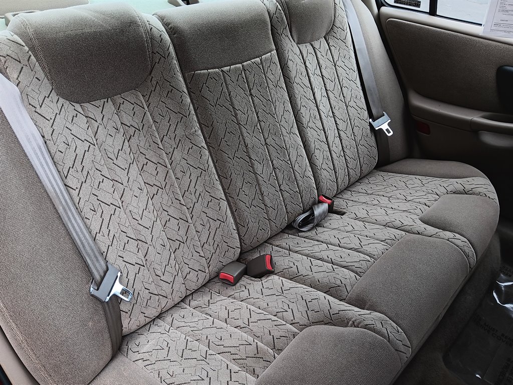 2001 Chevrolet Malibu LS photo